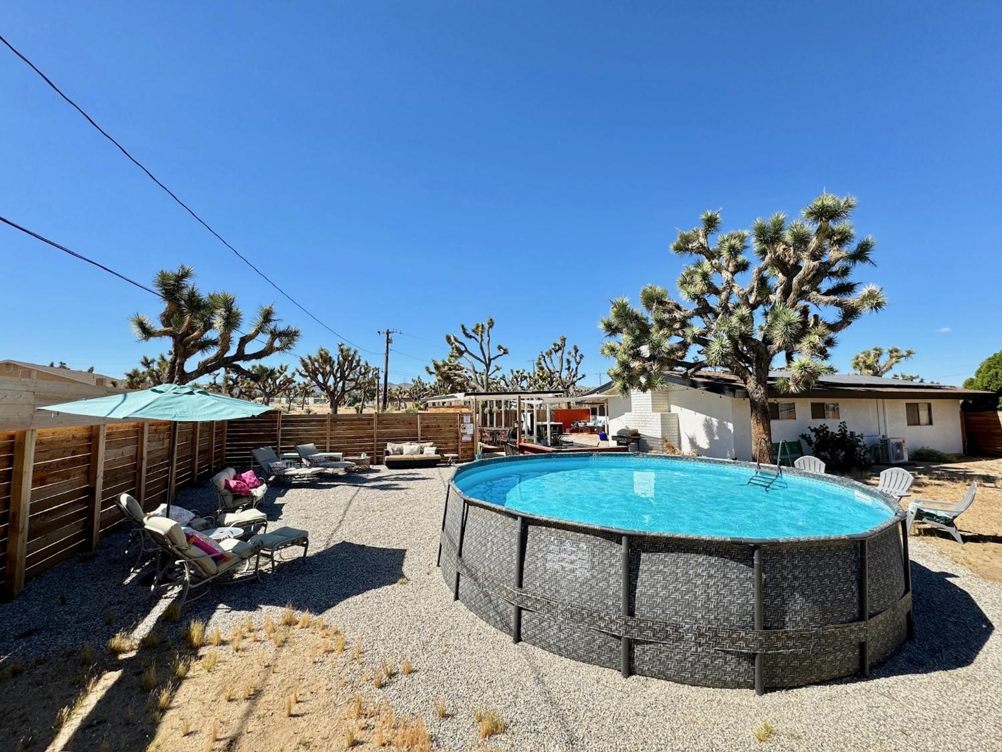 Mid-century Modern W/pool & Hot Tub Yucca Valley